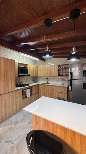 Casa en arriendo Antioquia Medellín Estadio 130 m2 Habitaciones 3 Baños 2 Garajes 0 Precio $3800000