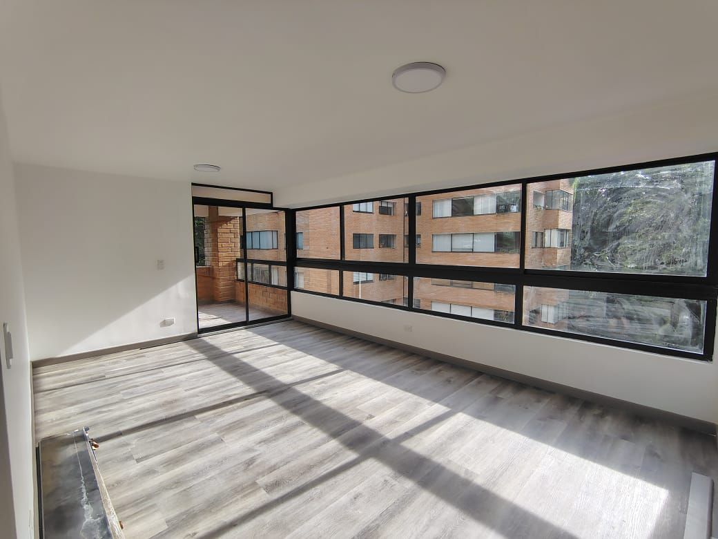 Apartamento en arriendo Antioquia Medellín Las Lomas No1 120 m2 Habitaciones 3 Baños 2 Garajes 2 Precio $5700000