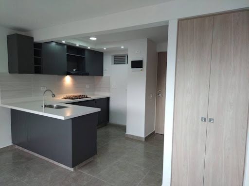 Apartamento en arriendo Antioquia Medellín Santa Rosa De Lima 60 m2 Habitaciones 3 Baños 2 Garajes 0 Precio $2250000