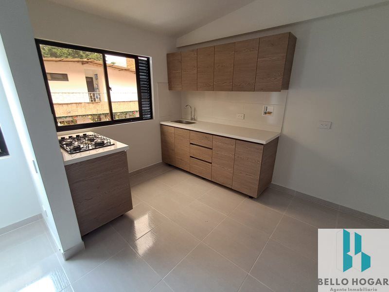 Apartamento en arriendo Antioquia Medellín Las Independencias 80 m2 Habitaciones 3 Baños 2 Garajes 0 Precio $1530000