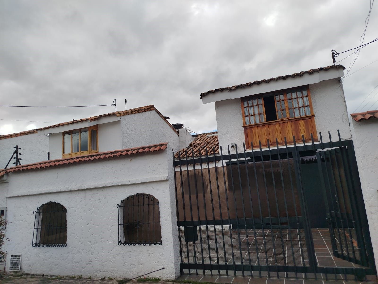 Casa en arriendo Cundinamarca Bogotá Prado Veraniego Sur 261 m2 Habitaciones 5 Baños 5 Garajes 4 Precio $4000000