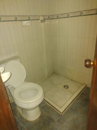 Local en arriendo Valle Del Cauca Cali San Antonio 65 m2 Habitaciones 0 Baños 1 Garajes 0 Precio $2200000