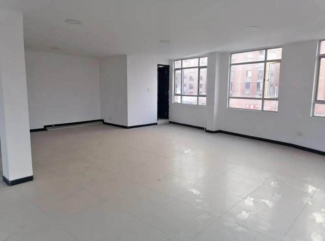 Local en arriendo Cundinamarca Soacha San Luis 60 m2 Habitaciones 0 Baños 1 Garajes 0 Precio $2000000