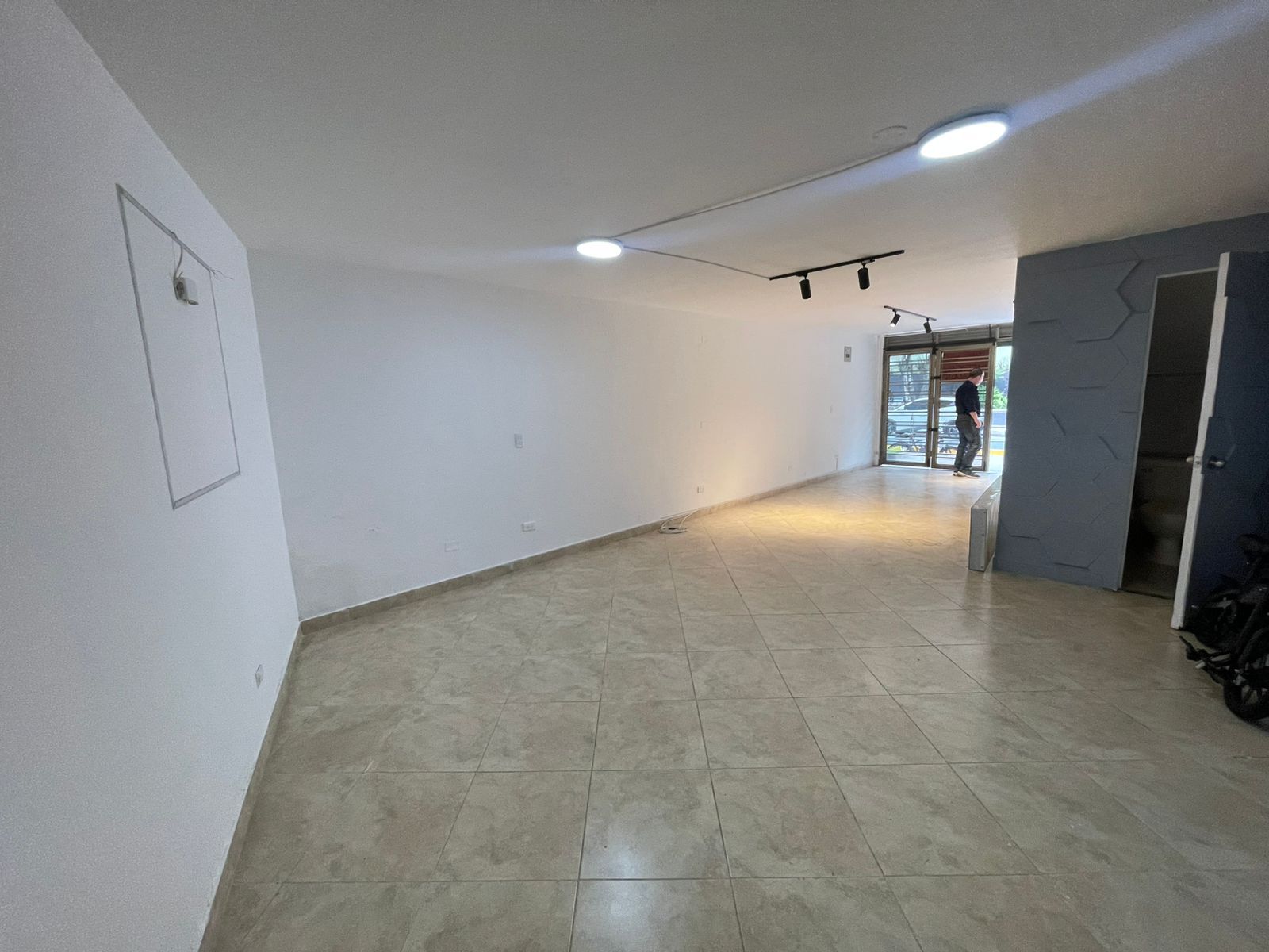 Local en arriendo Antioquia Medellín San Joaquin 85 m2 Habitaciones 0 Baños 1 Garajes 0 Precio $4000000