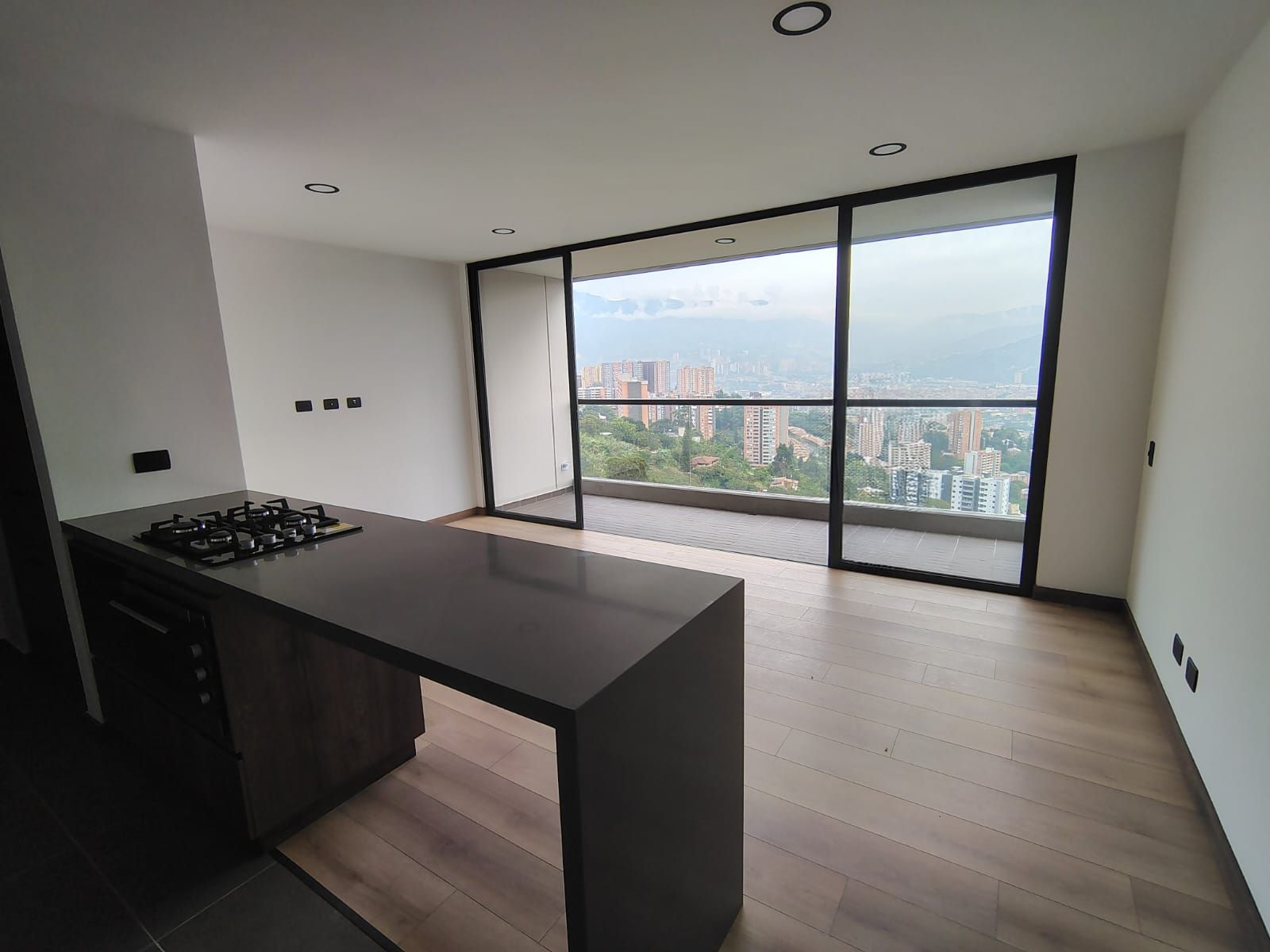 Apartamento en venta Antioquia Envigado Las Antillas 67 m2 Habitaciones 2 Baños 2 Garajes 1 Precio $655000000