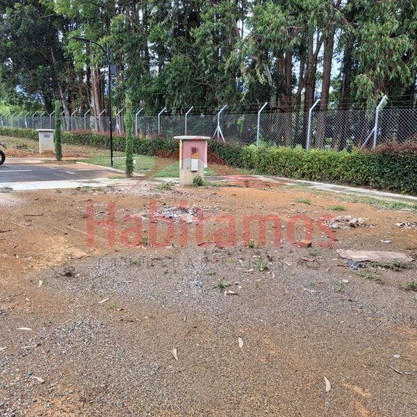 Lote en venta Antioquia La Ceja Cuatro Esqunas 104 m2 Habitaciones 0 Baños 0 Garajes 0 Precio $350000000