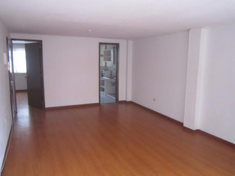 Apartaestudio en arriendo Cundinamarca Bogotá Cataluña 39 m2 Habitaciones 1 Baños 1 Garajes 0 Precio $1800000
