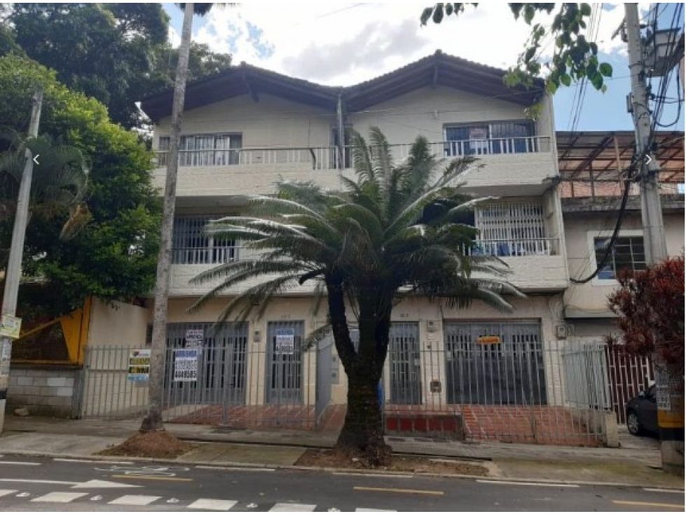 Apartamento en venta Antioquia Medellín La Floresta 101 m2 Habitaciones 3 Baños 2 Garajes 0 Precio $1500000000
