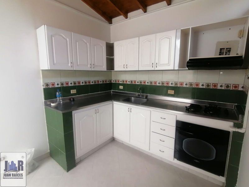 Apartamento en arriendo Antioquia Envigado Bucarest 78 m2 Habitaciones 3 Baños 2 Garajes 0 Precio $2300000