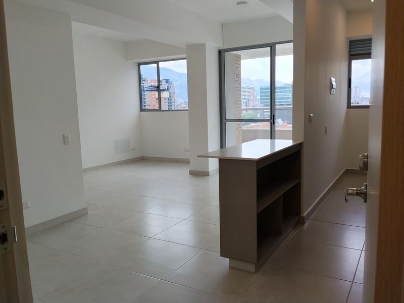Apartamento en arriendo Antioquia Envigado Las Vegas 75 m2 Habitaciones 2 Baños 2 Garajes 1 Precio $3500000