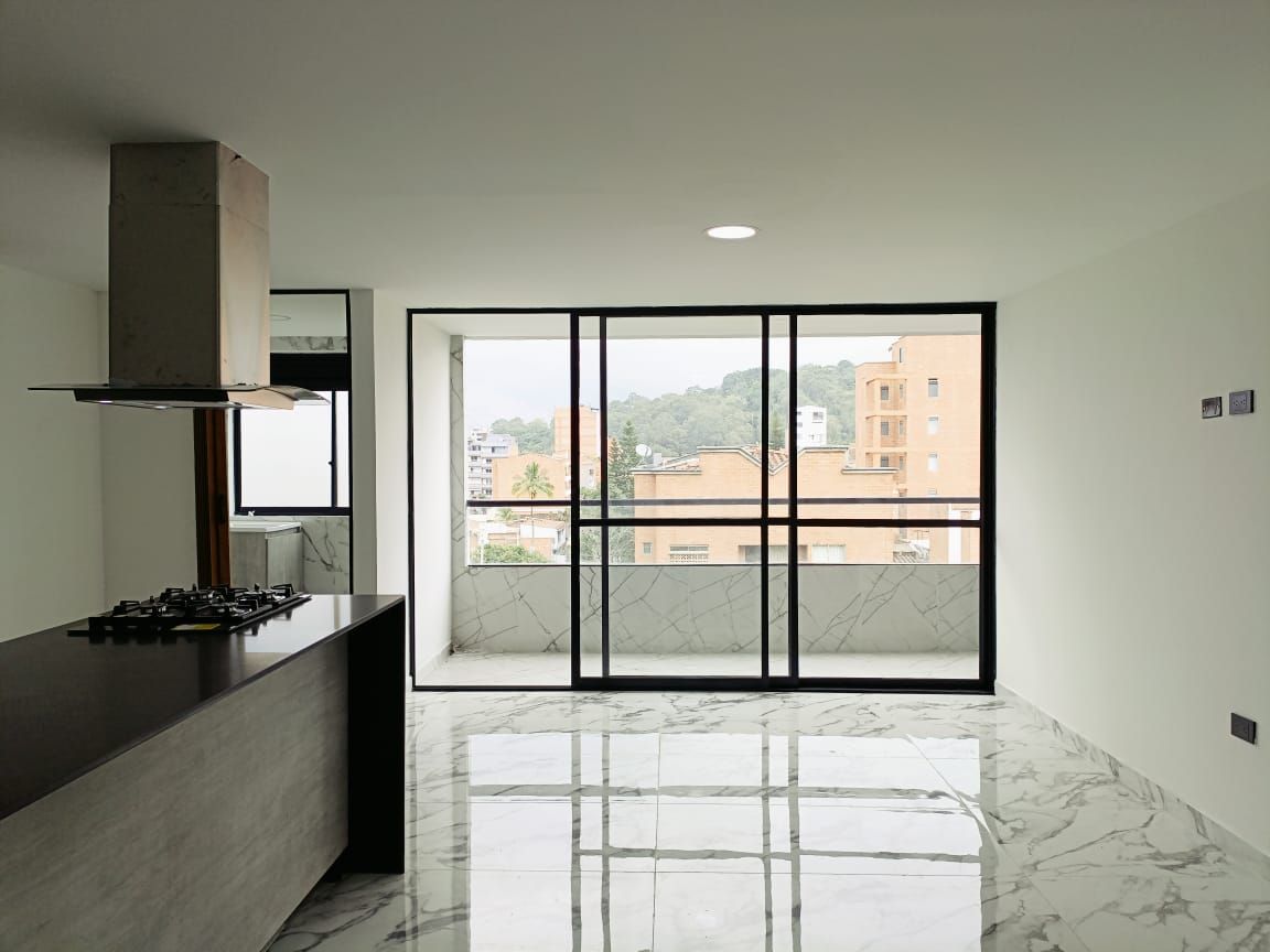 Apartamento en arriendo o venta Antioquia Medellín Rosales 104 m2 Habitaciones 3 Baños 2 Garajes 1 Precio venta $770000000 Precio arriendo $3700000