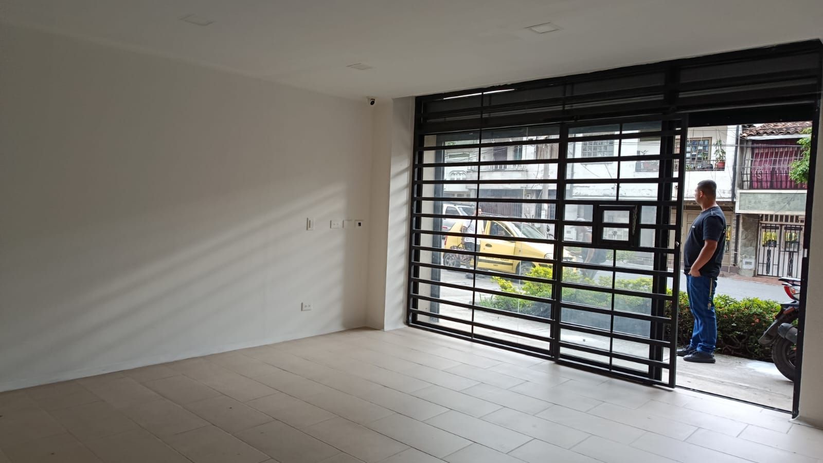 Local en arriendo Antioquia Medellín Sucre 36 m2 Habitaciones 0 Baños 1 Garajes 0 Precio $2200000