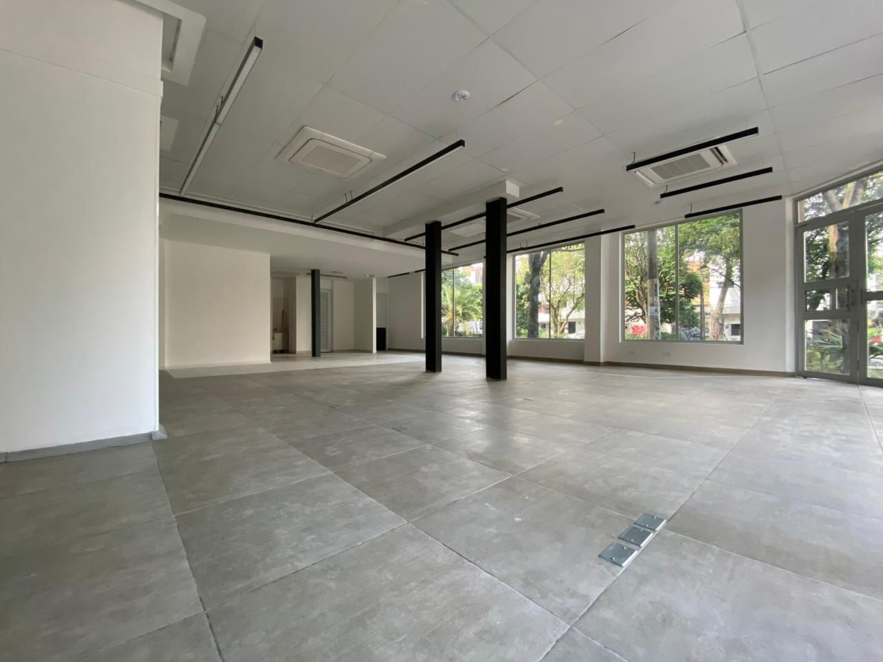 Local en arriendo Antioquia Medellín Sevilla 137 m2 Habitaciones 0 Baños 1 Garajes 0 Precio $11360000