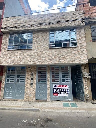 Apartamento en arriendo Cundinamarca Bogotá Santa Cecilia 40 m2 Habitaciones 2 Baños 1 Garajes 1 Precio $900000