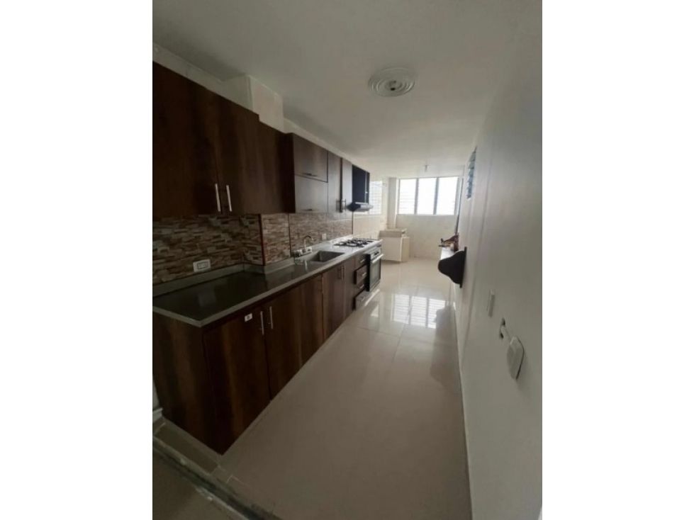 Apartaestudio en venta Antioquia Medellín Los Colores 180 m2 Habitaciones 3 Baños 2 Garajes 1 Precio $540000000