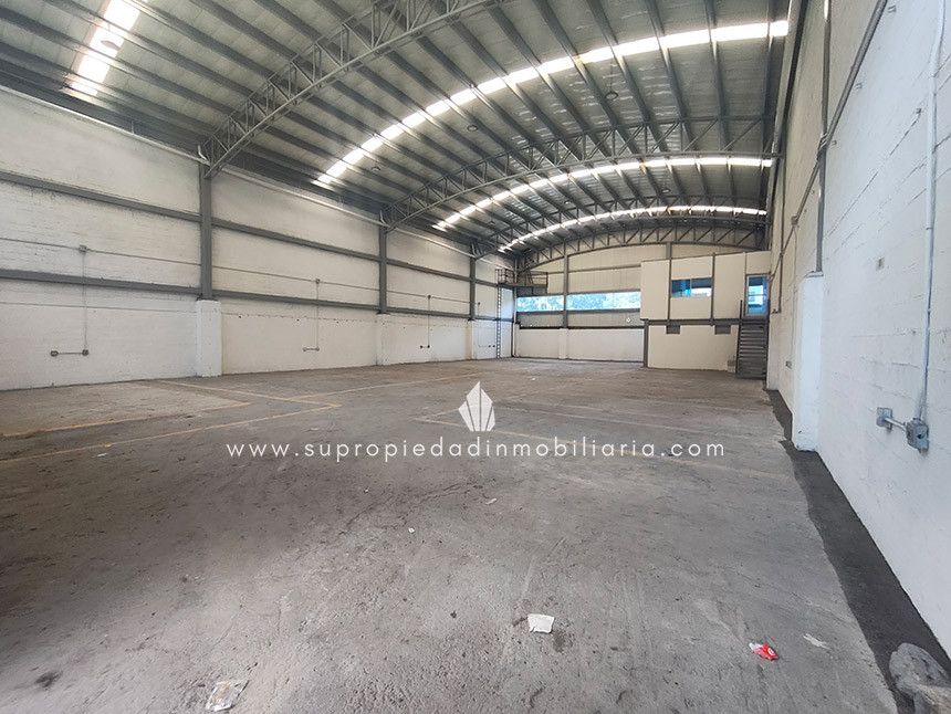 Bodega en arriendo Antioquia La Estrella La Tablaza 621 m2 Habitaciones 0 Baños 2 Garajes 0 Precio $20500000