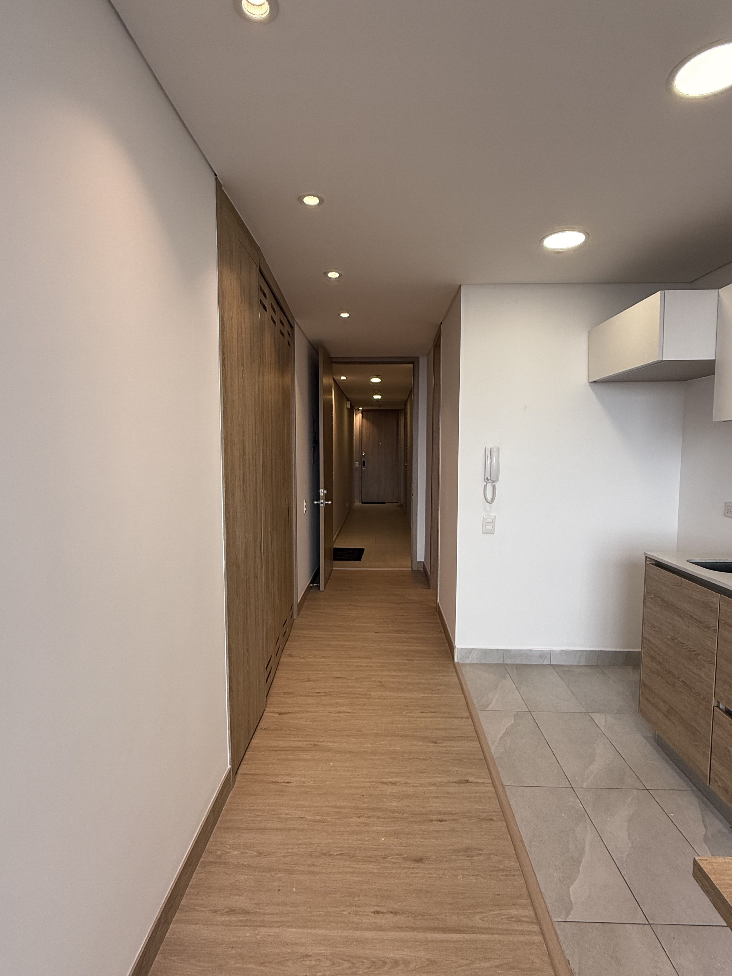 Apartamento en arriendo Cundinamarca Bogotá Chapinero Central 47 m2 Habitaciones 1 Baños 2 Garajes 1 Precio $2400000