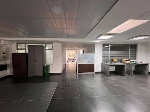 Casa en arriendo Cundinamarca Bogotá Rionegro 650 m2 Habitaciones 2 Baños 5 Garajes 4 Precio $16000000