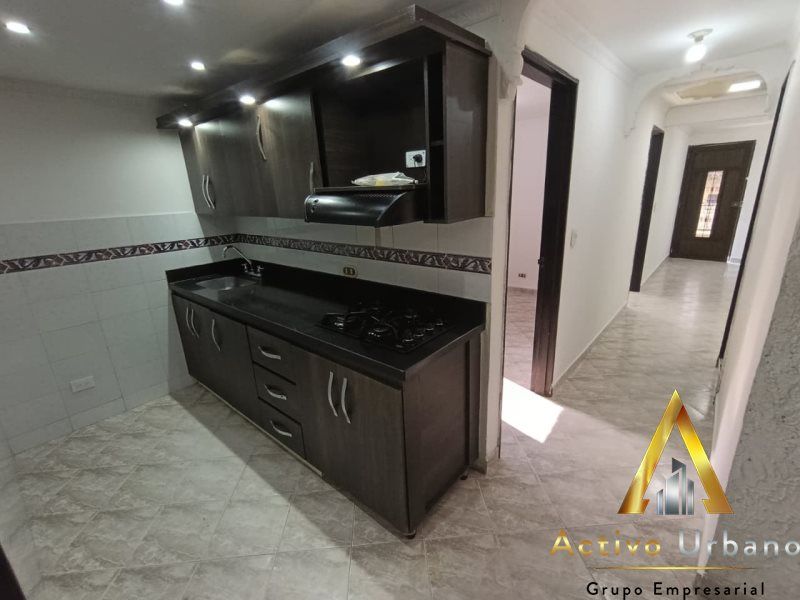 Apartamento en arriendo Antioquia Itagüí Calatrava 60 m2 Habitaciones 3 Baños 1 Garajes 0 Precio $1500000