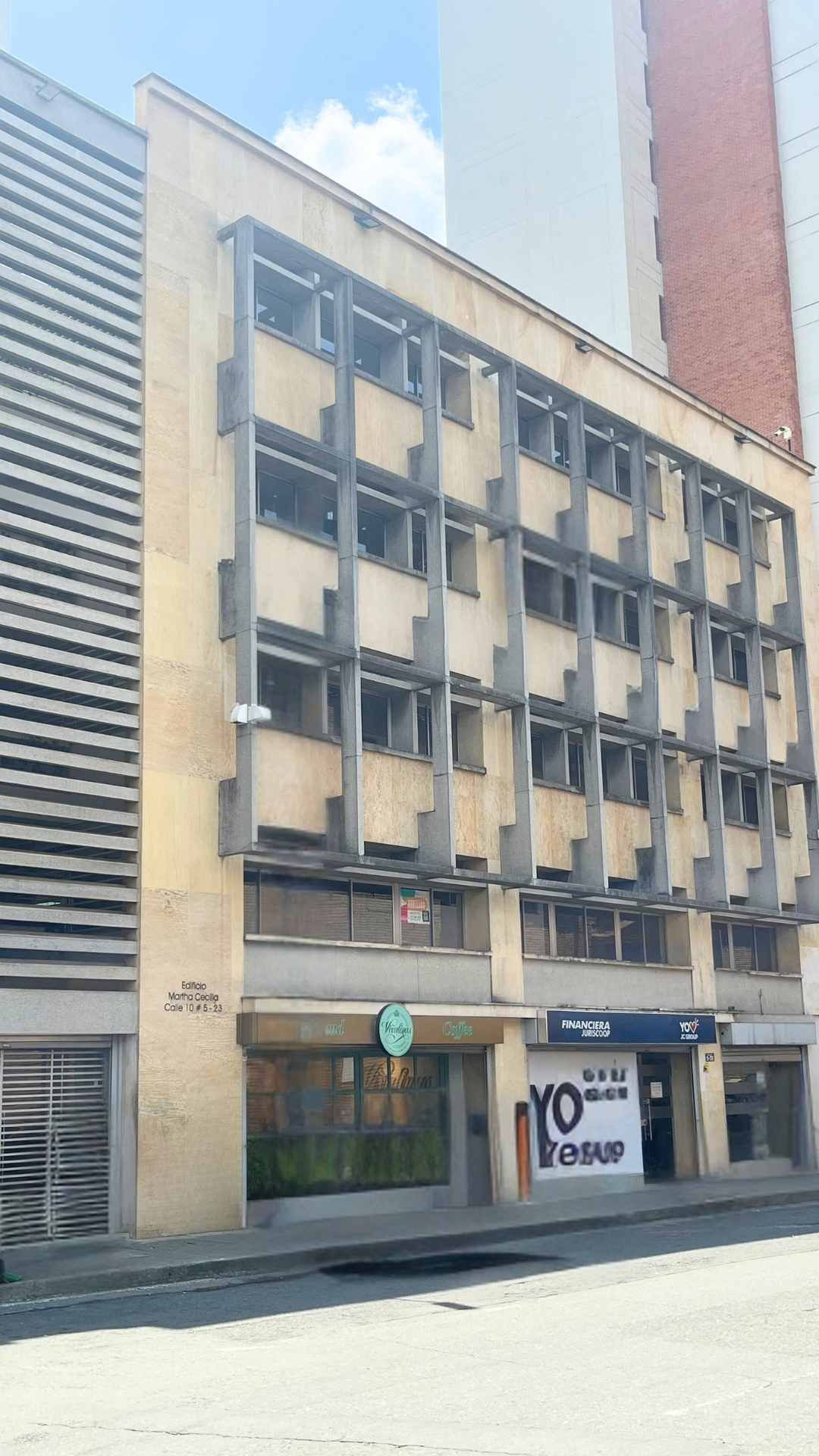 Edificio en arriendo Valle Del Cauca Cali San Pedro 834 m2 Habitaciones 0 Baños 6 Garajes 0 Precio $22500000