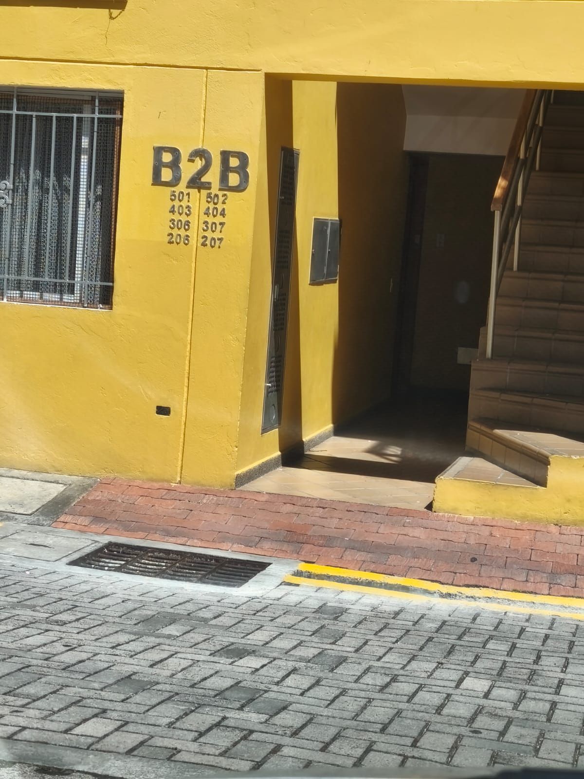 Apartamento en arriendo o venta Antioquia Marinilla La Industrial 130 m2 Habitaciones 4 Baños 2 Garajes 1 Precio venta $530000000 Precio arriendo $2680000