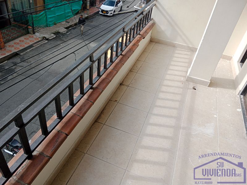 Apartamento en arriendo Antioquia Medellín Cristo Rey 70 m2 Habitaciones 3 Baños 1 Garajes 0 Precio $1850000