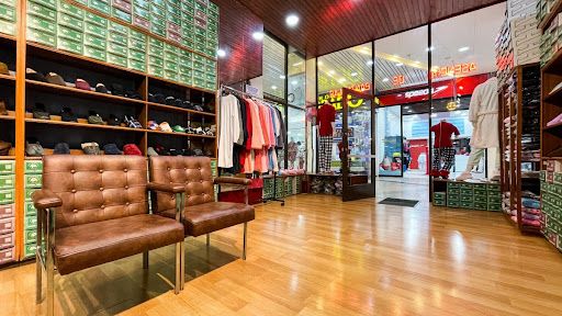 Local en arriendo Cundinamarca Bogotá Santa Barbara Occidental 38 m2 Habitaciones 0 Baños 0 Garajes 0 Precio $16390000