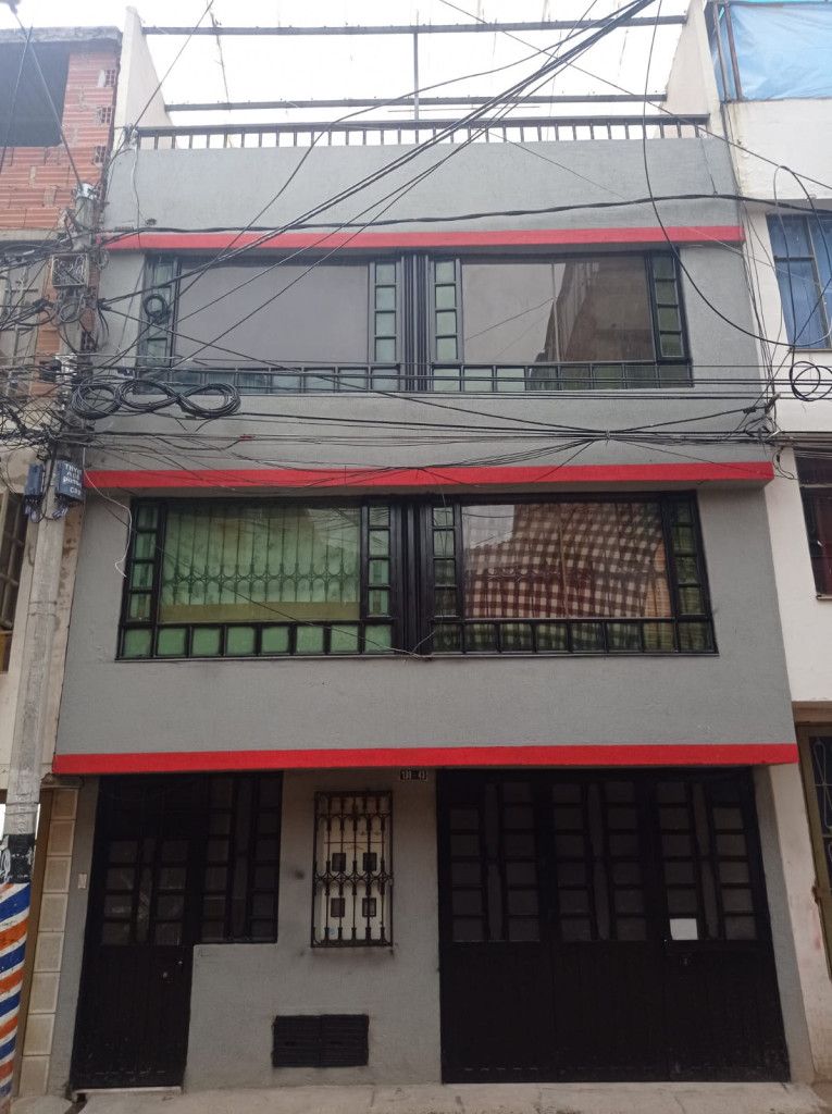 Lote en venta Cundinamarca Bogotá San Pedro De Tibabuyes 216 m2 Habitaciones 0 Baños 3 Garajes 1 Precio $500000000