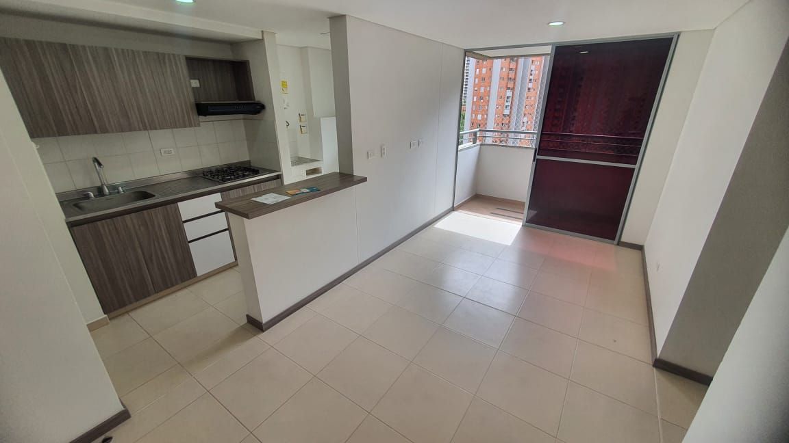 Apartamento en arriendo Antioquia Itagüí Ditaires 65 m2 Habitaciones 3 Baños 2 Garajes 1 Precio $2350000