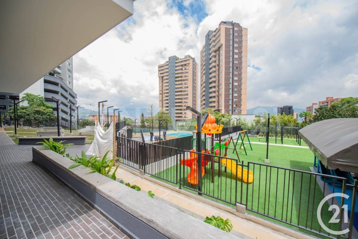 Apartamento en venta Antioquia Envigado Loma Del Atravesado 94 m2 Habitaciones 2 Baños 2 Garajes 2 Precio $1054770000