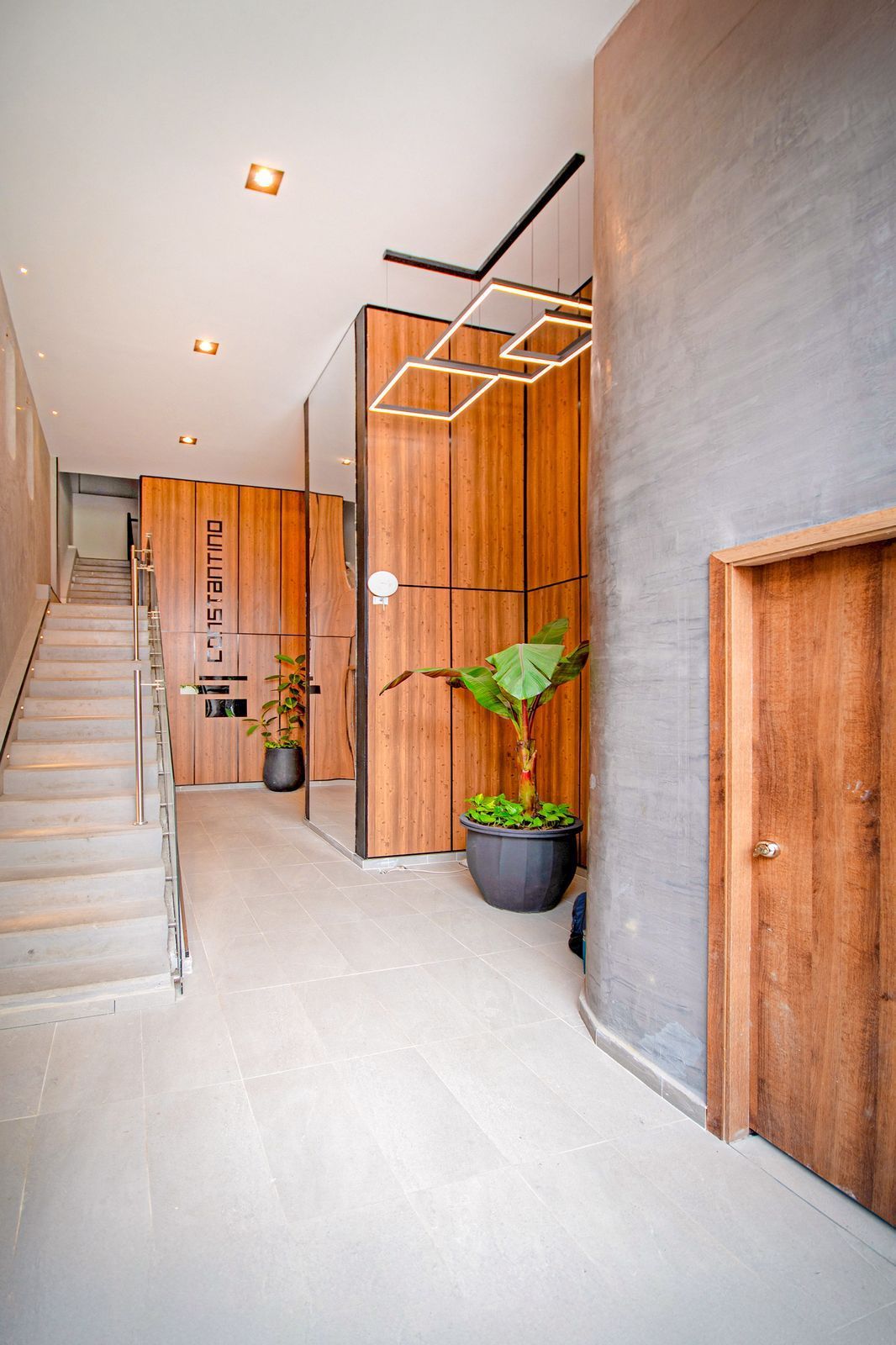 Local en arriendo Valle Del Cauca Cali Granada 160 m2 Habitaciones 0 Baños 0 Garajes 0 Precio $12900000