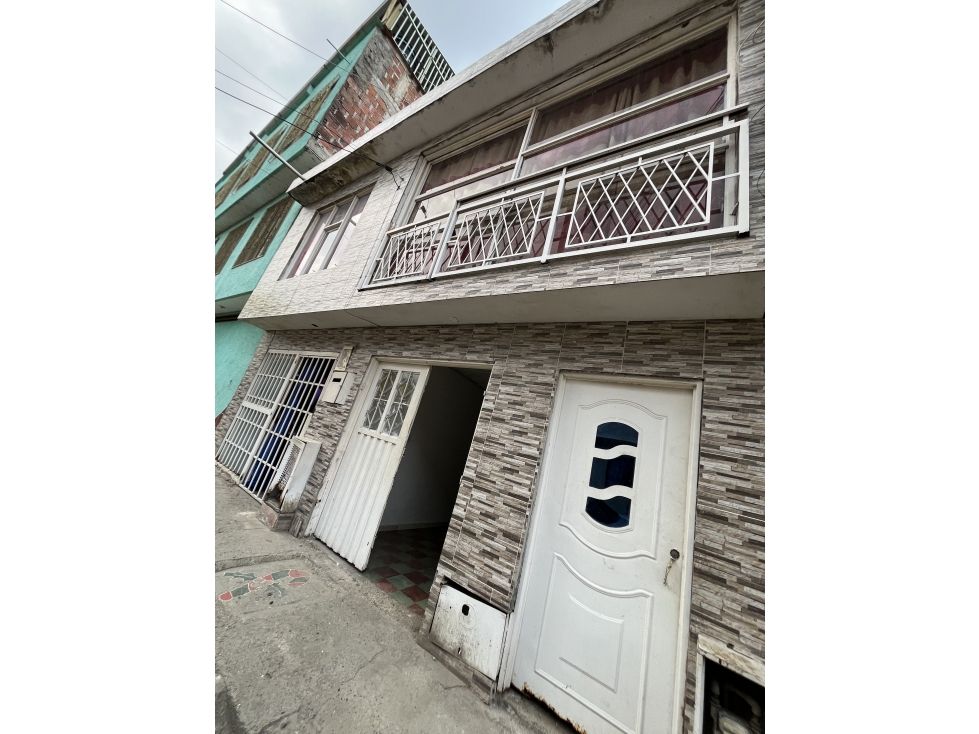 Casa en venta Valle Del Cauca Cali Manuela Beltran 170 m2 Habitaciones 6 Baños 3 Garajes 0 Precio $270000000