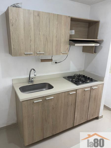 Apartamento en arriendo Antioquia Medellín San German 62 m2 Habitaciones 2 Baños 2 Garajes 1 Precio $2500000