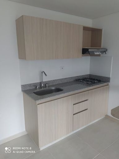Apartamento en arriendo Antioquia Itagüí Ditaires 65 m2 Habitaciones 3 Baños 2 Garajes 1 Precio $2400000