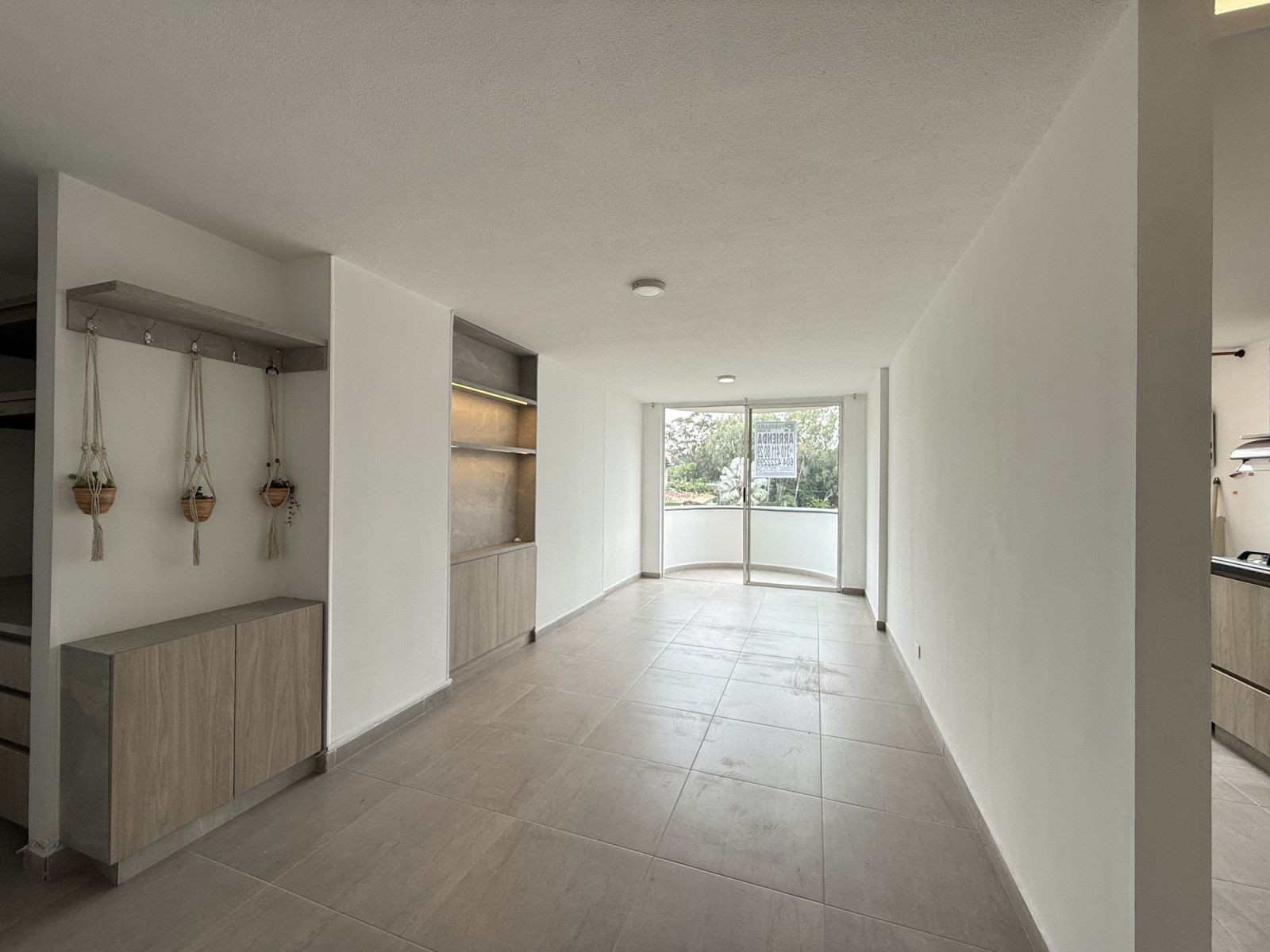 Apartamento en arriendo Antioquia Medellín Bosques De San Pablo 80 m2 Habitaciones 3 Baños 2 Garajes 1 Precio $2500000