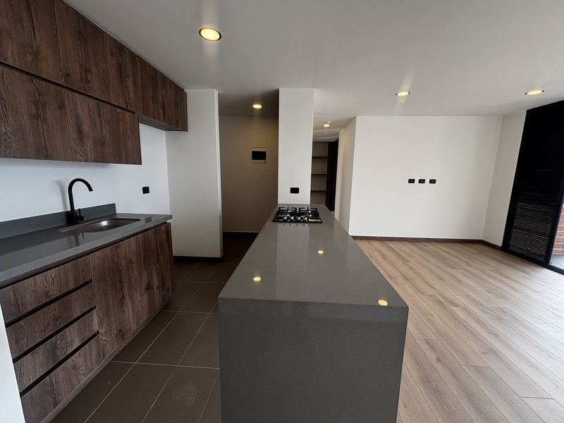 Apartamento en arriendo Antioquia Envigado Trianon 85 m2 Habitaciones 3 Baños 2 Garajes 2 Precio $4400000