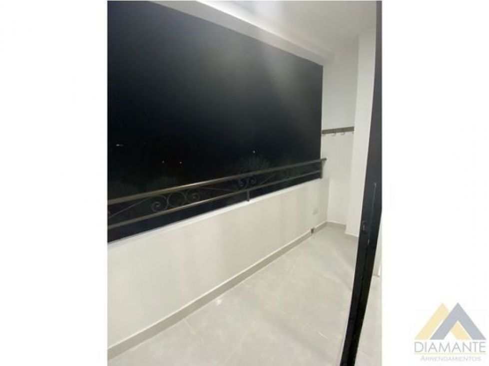 Apartamento en arriendo Antioquia Medellín Los Alpes 65 m2 Habitaciones 2 Baños 1 Garajes 0 Precio $1350000