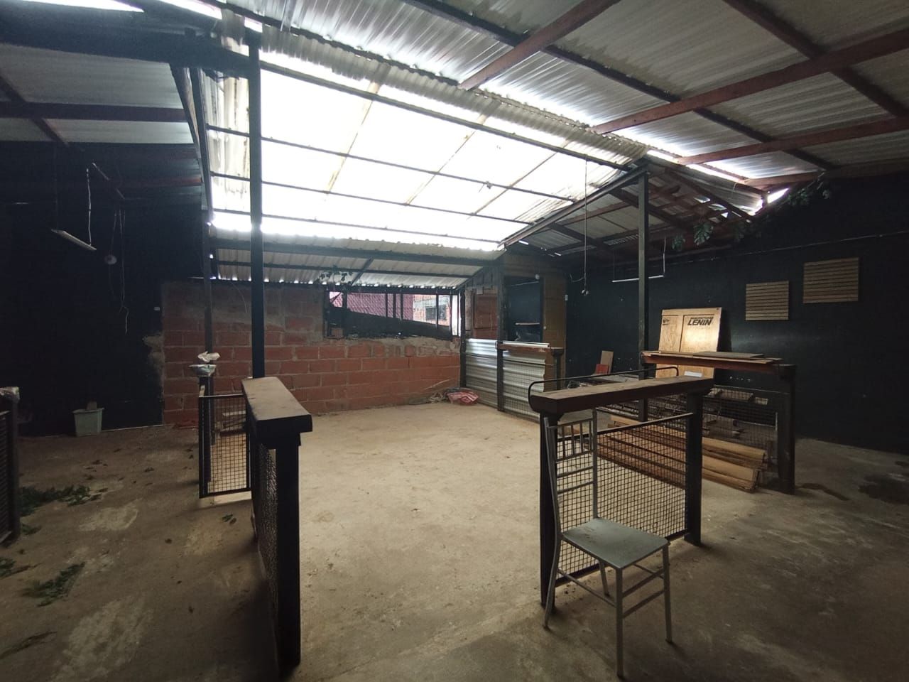 Bodega en arriendo Antioquia Medellín Prado 45 m2 Habitaciones 0 Baños 1 Garajes 0 Precio $2500000