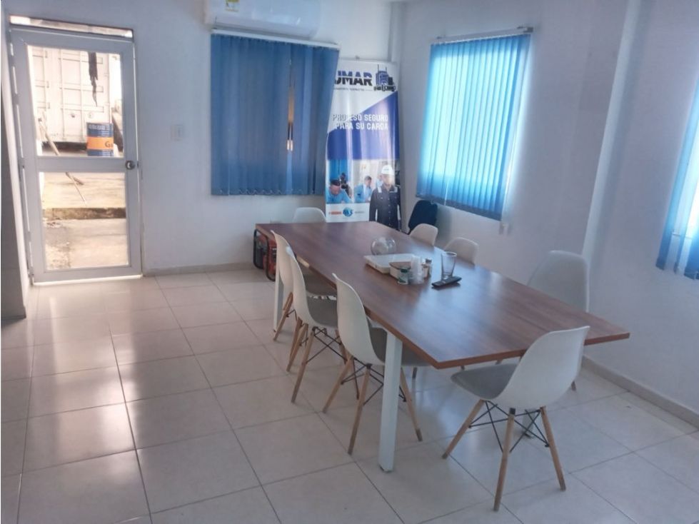 Bodega en arriendo Bolívar Cartagena El Bosque 682 m2 Habitaciones 0 Baños 3 Garajes 3 Precio $34000000