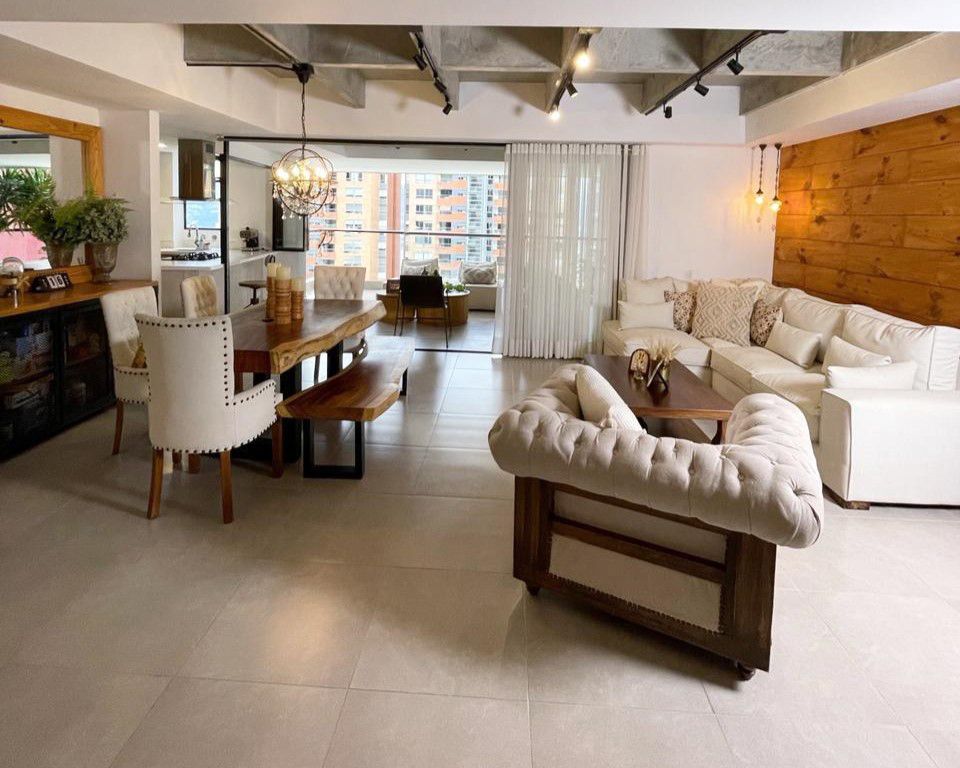 Apartamento en venta Antioquia Envigado Loma De Las Brujas 148 m2 Habitaciones 3 Baños 3 Garajes 2 Precio $1289000000