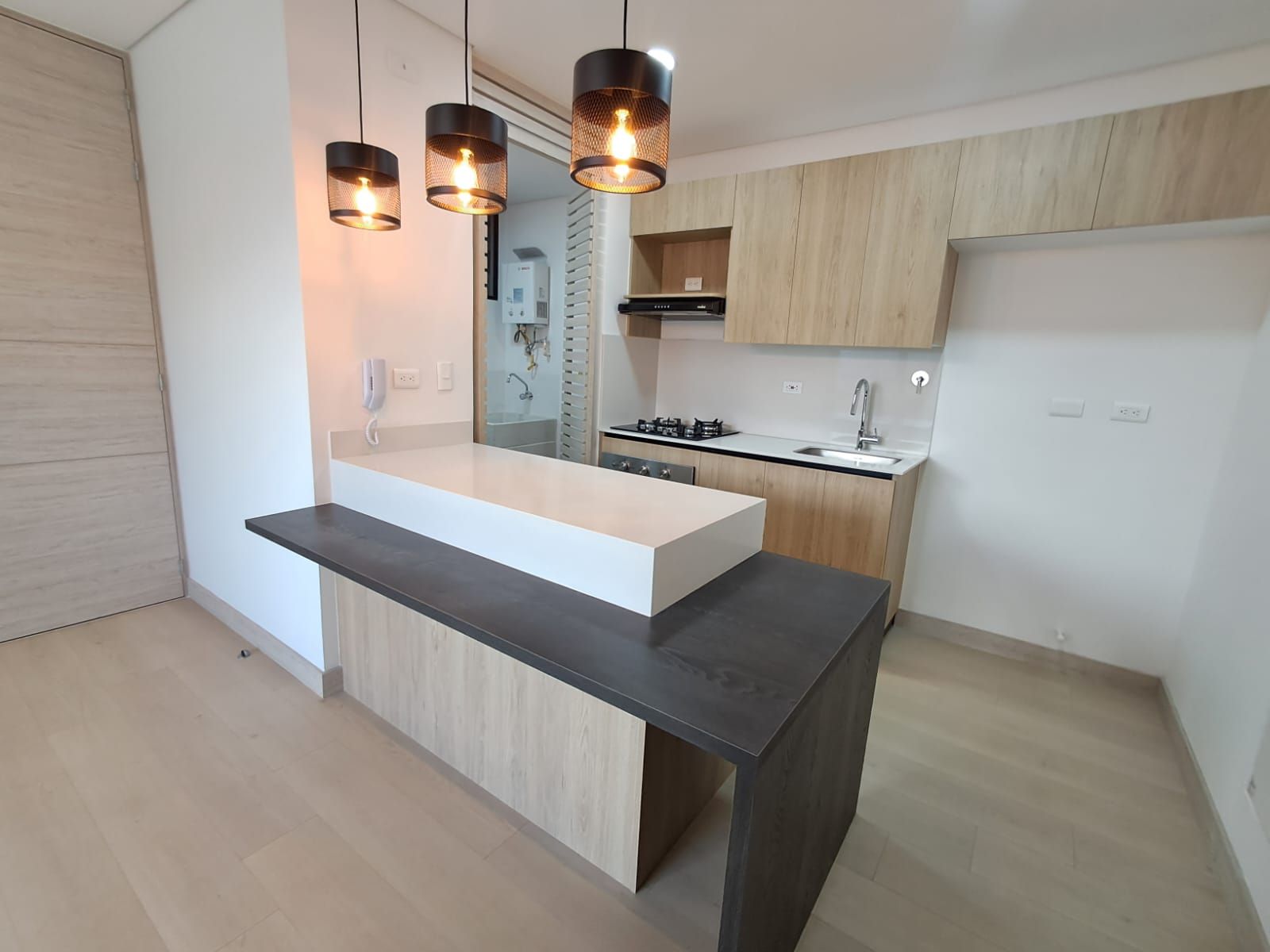 Apartamento en arriendo Antioquia Medellín Los Balsos No1 61 m2 Habitaciones 2 Baños 2 Garajes 0 Precio $4300000