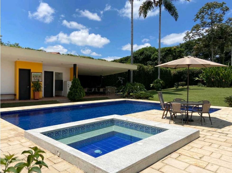 Casa Campestre en venta Quindío Armenia Armenia 450 m2 Habitaciones 6 Baños 7 Garajes 2 Precio $2500000000