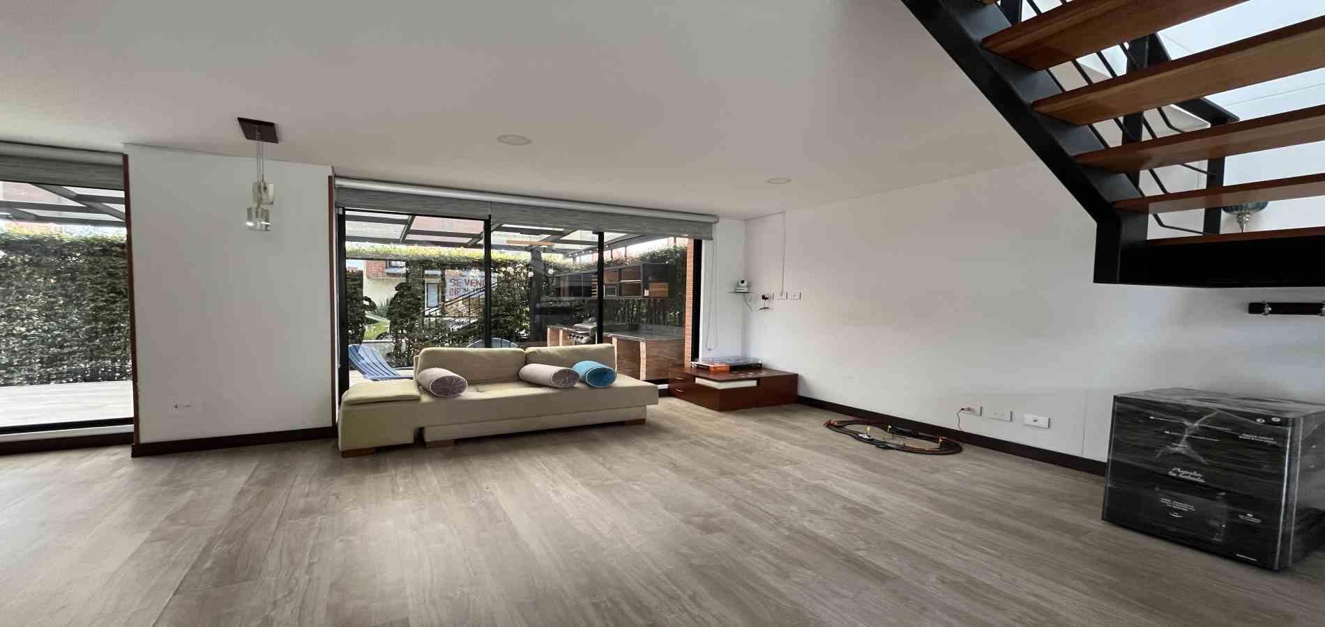 Casa en venta Cundinamarca Cajicá Cajica 118 m2 Habitaciones 3 Baños 3 Garajes 2 Precio $1080000000