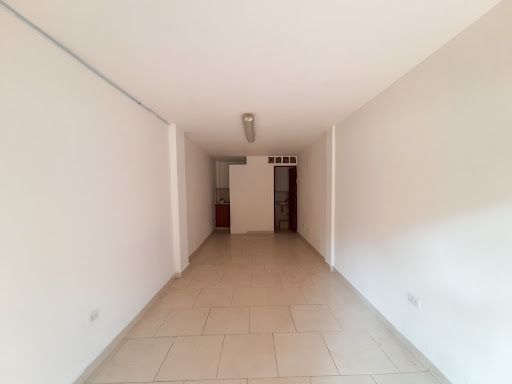 Local en arriendo Antioquia Envigado Obrero 22 m2 Habitaciones 0 Baños 1 Garajes 0 Precio $1250000