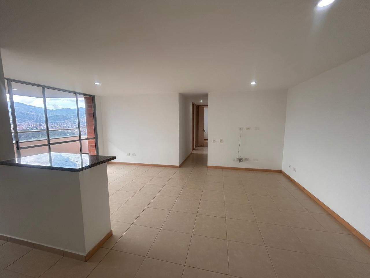 Apartamento en arriendo Antioquia Medellín Asomadera No2 98 m2 Habitaciones 3 Baños 2 Garajes 2 Precio $4449278
