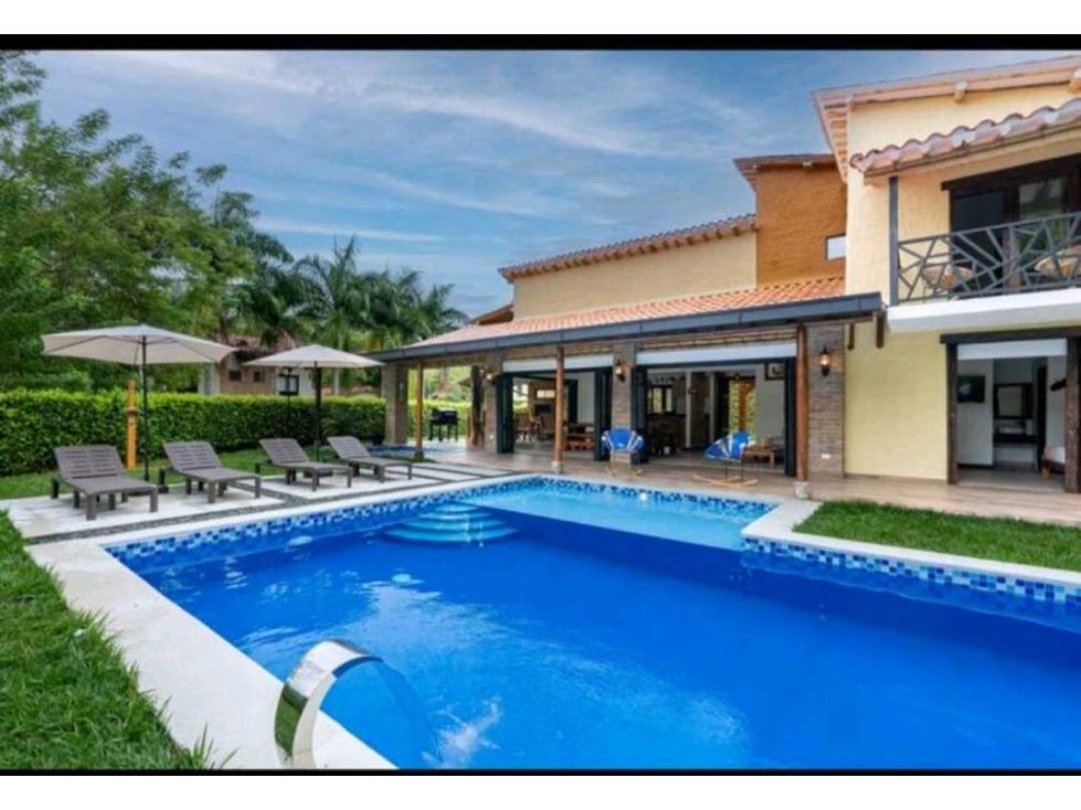 Casa Campestre en venta Quindío Quimbaya Quimbaya 380 m2 Habitaciones 5 Baños 7 Garajes 2 Precio $1600000000