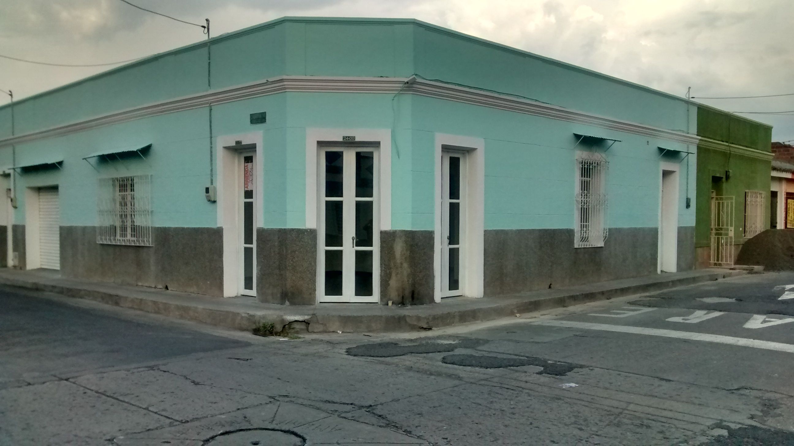 Local Comercial en venta Valle Del Cauca Palmira Barrio Nuevo 214 m2 Habitaciones 2 Baños 3 Garajes 1 Precio $325000000