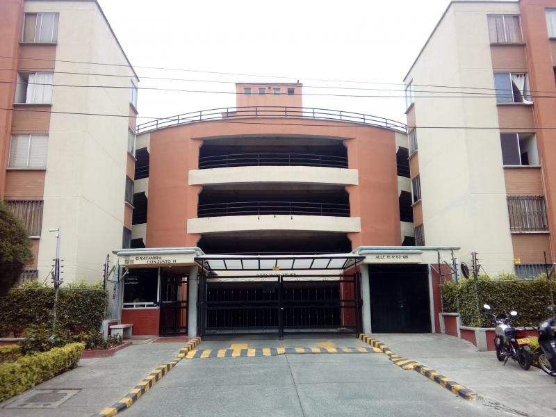 Apartamento en arriendo Valle Del Cauca Cali El Limonar 63 m2 Habitaciones 3 Baños 2 Garajes 1 Precio $1230000