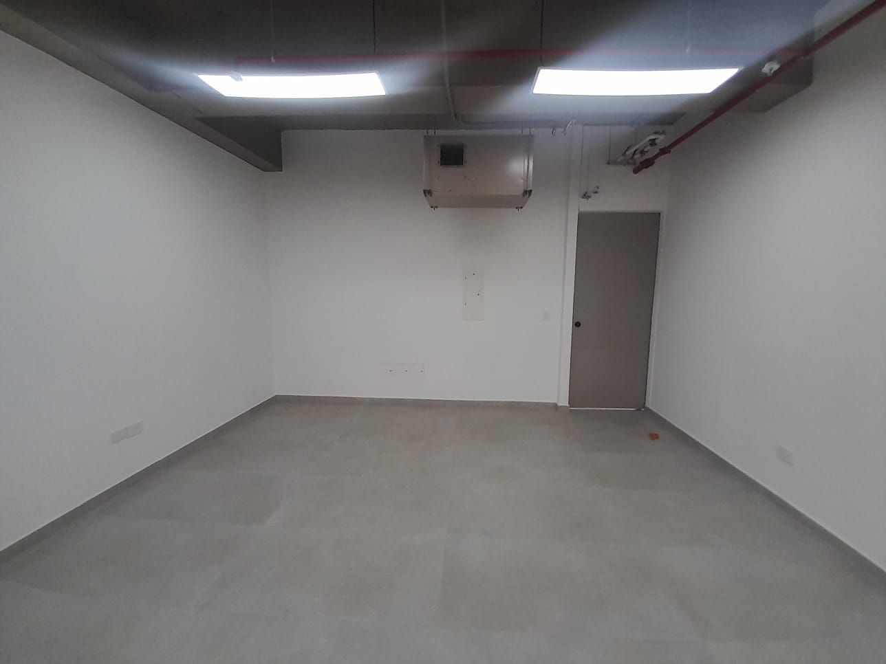 Oficina en arriendo Antioquia Medellín Altos Del Poblado 80 m2 Habitaciones 0 Baños 1 Garajes 1 Precio $8600000