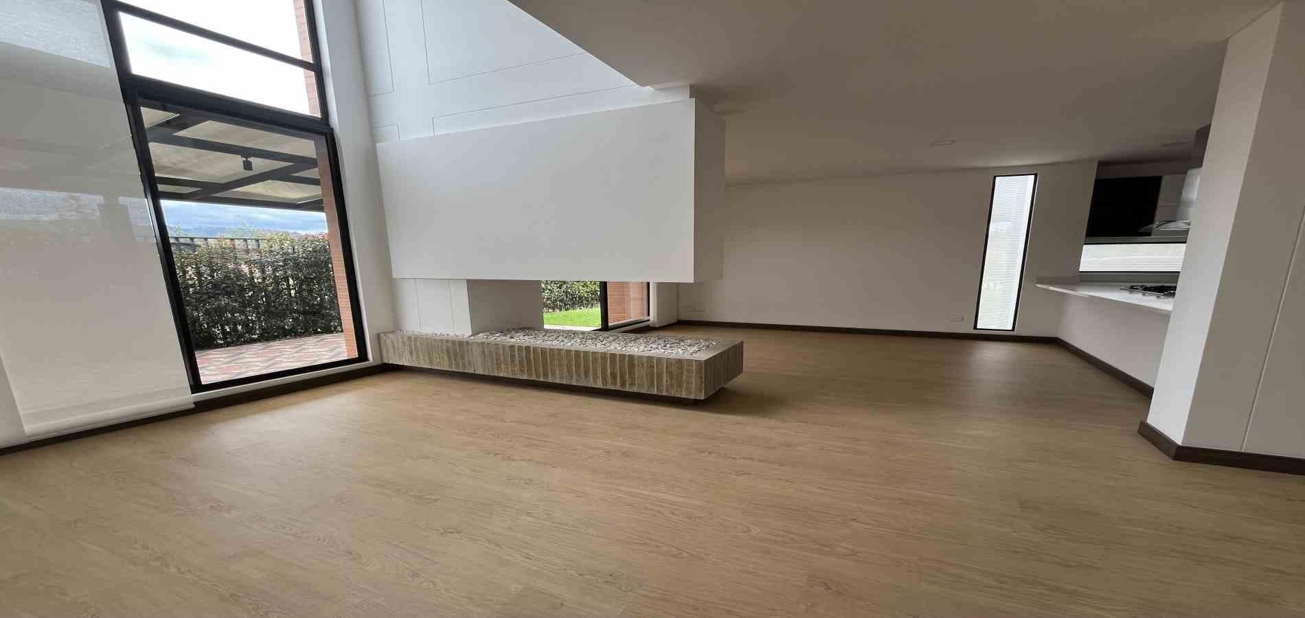 Casa en venta Cundinamarca Cajicá Tocarinda 164 m2 Habitaciones 3 Baños 5 Garajes 4 Precio $1650000000